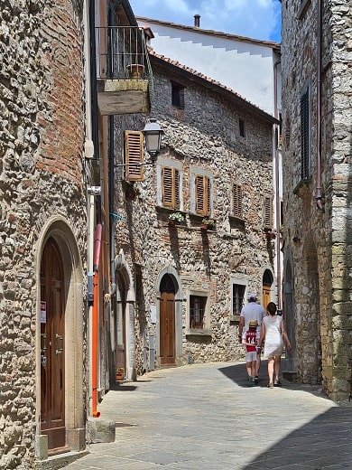 Centrum toskánského městečka Radda in Chianti